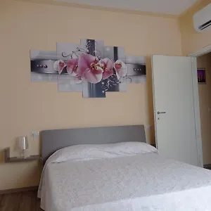 Casa Di Veronica , Lucca Italia