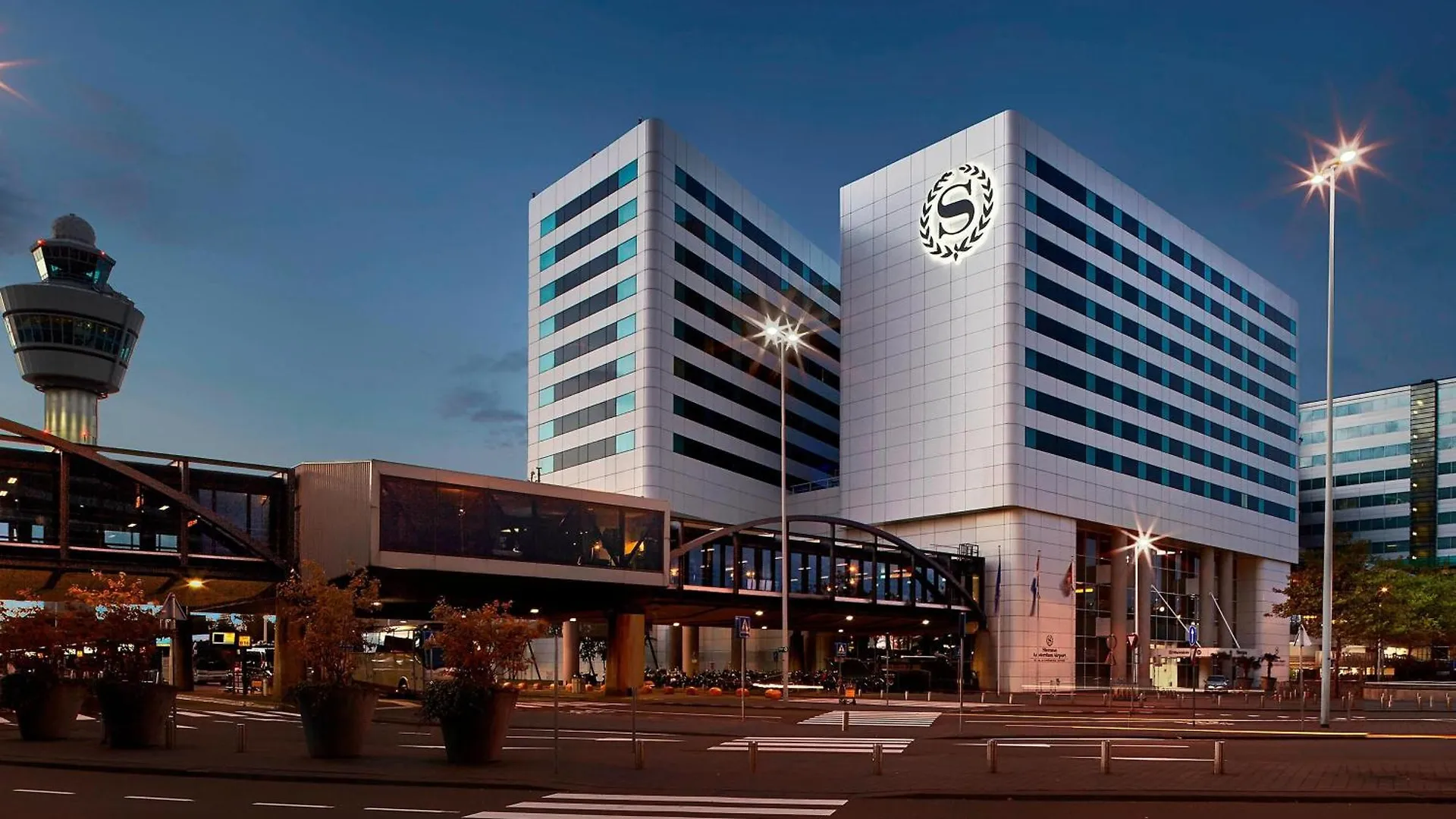 Sheraton Amsterdam Airport Hotel And Conference Center Схипхол